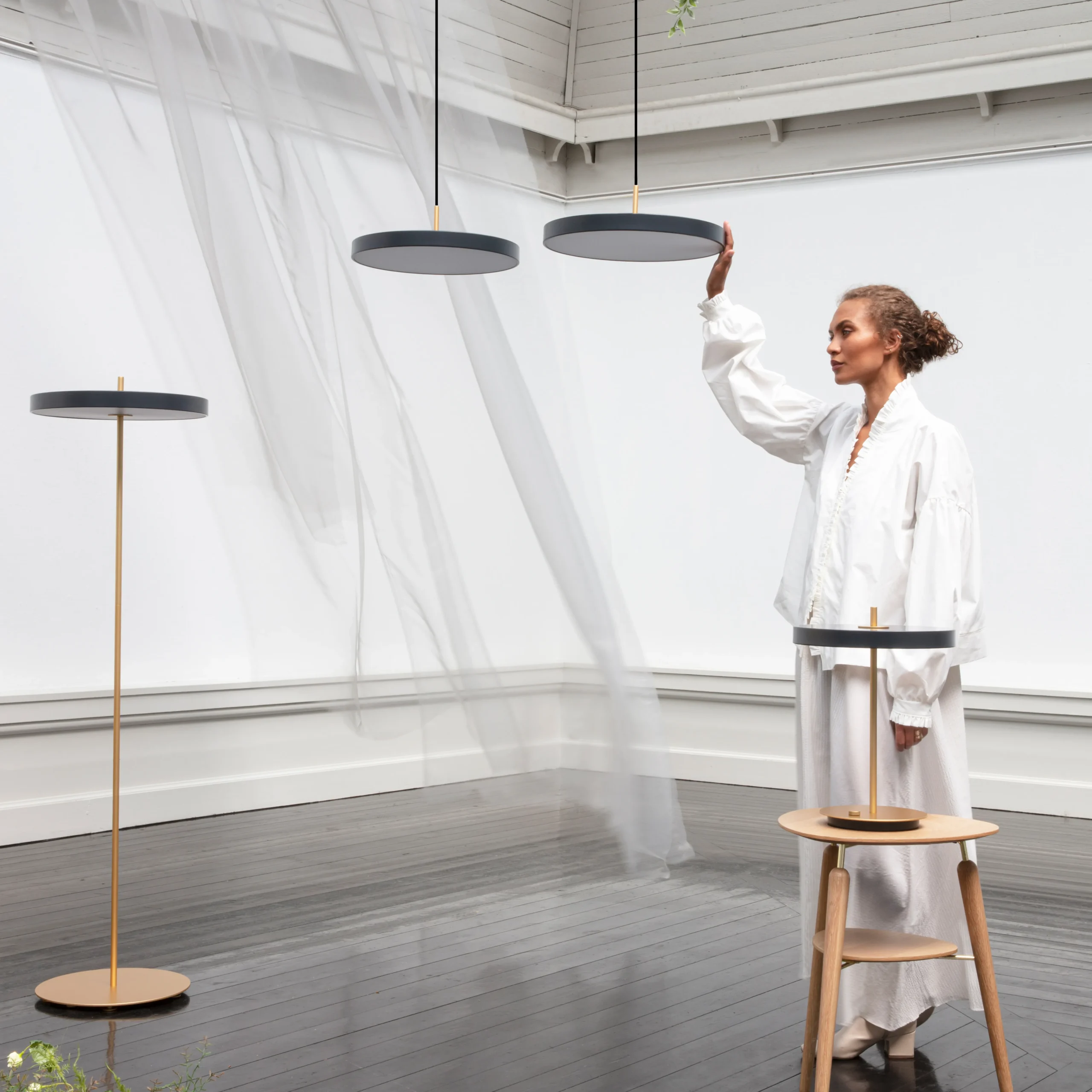 Umage Lampe De Table Asteria 3 Umage Lampe De Table Asteria – Image 3