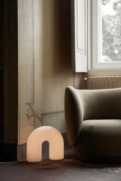 Ferm LIVING Lampadaire Vuelta 40x16x36 Cm 7 Ferm LIVING Lampadaire Vuelta 40x16x36 Cm -Lampe Rabais Magasin 579950 01 41 EnvironmentImage f45bd7bc39